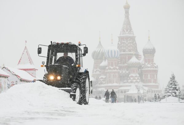 Городские службы работают в усиленном режиме - Sputnik Латвия