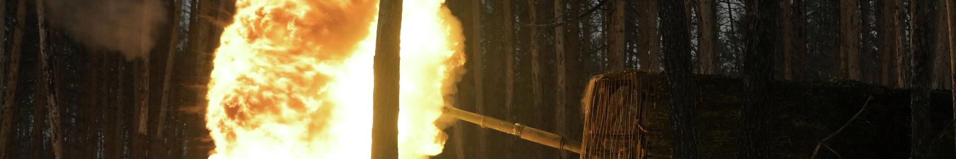 Боевая работа танкистов группировки войск Запад в ЛНР - Sputnik Латвия, 1920, 28.02.2022