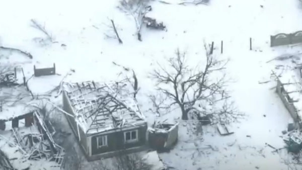 Российские бойцы рассказали об освобождении Торецкого в ДНР - Sputnik Латвия