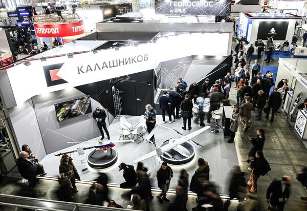 Стенд концерна "Калашников". - Sputnik Латвия