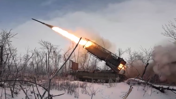 Огненный удар российского Солнцепека расплавил опорник ВСУ - Sputnik Латвия