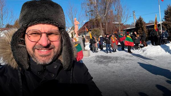 Вместо участия в показных торжествах в Вильнюсе литовцы поехали защищать от уничтожения заповедник - Sputnik Латвия