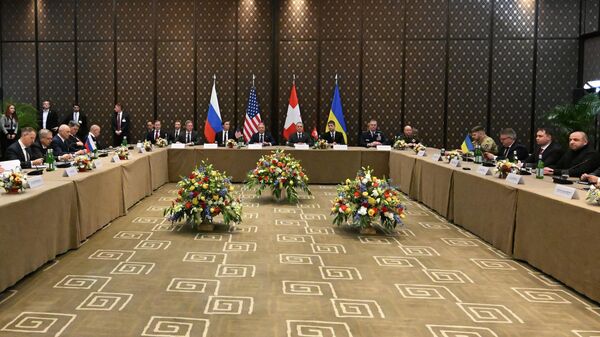 Трехсторонние переговоры РФ, США и Украины в Женеве - Sputnik Латвия