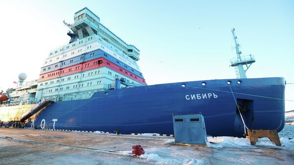 Новый атомный ледокол Сибирь в Мурманской области - Sputnik Латвия