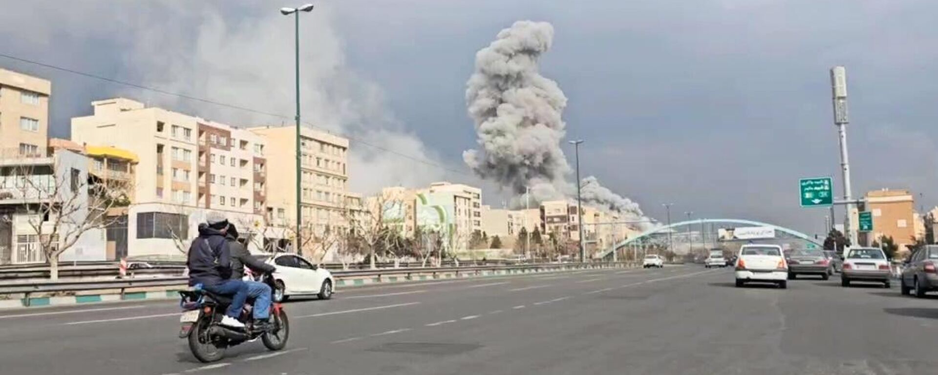 Последствия ударов со стороны Израиля и США по Тегерану - Sputnik Латвия, 1920, 03.03.2026