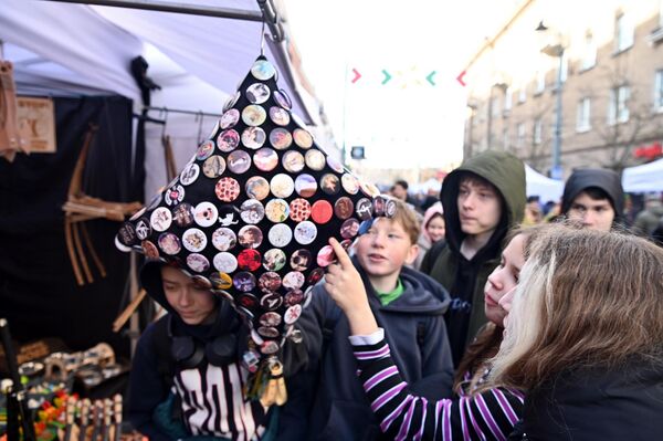 Представители мастерской Avilys отмечают, что для них важно создать пространство, где творчество не только демонстрируется, но и проживается – через общение, процесс и совместное времяпрепровождение. - Sputnik Латвия