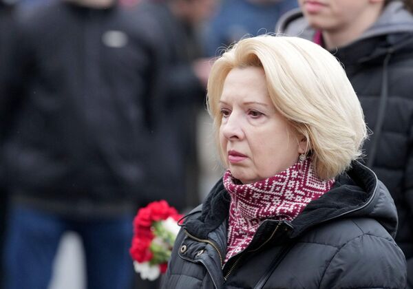 В марше легионеров СС участвует председатель комиссии Сейма по иностранным делам Инара Мурниеце. - Sputnik Латвия