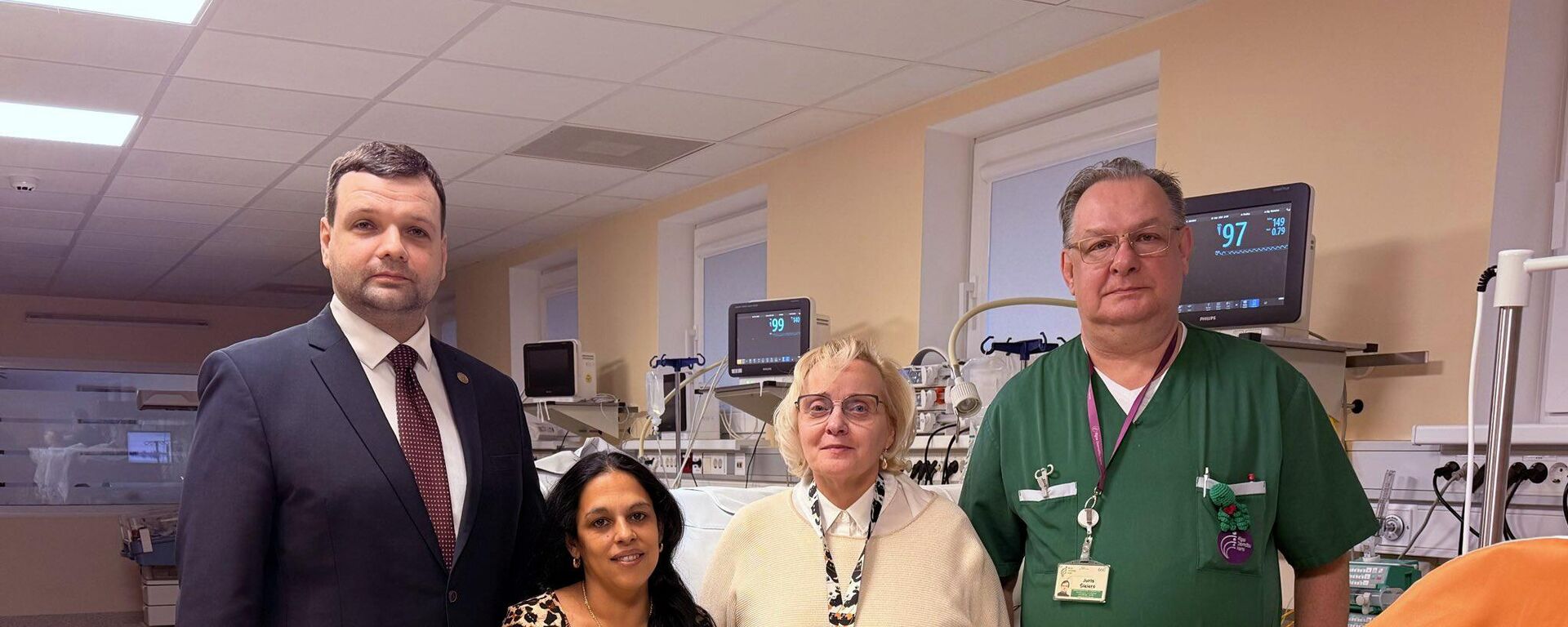 Министр благосостояния Рейнис Озолниекс (на фото - крайний слева)  - Sputnik Латвия, 1920, 17.03.2026