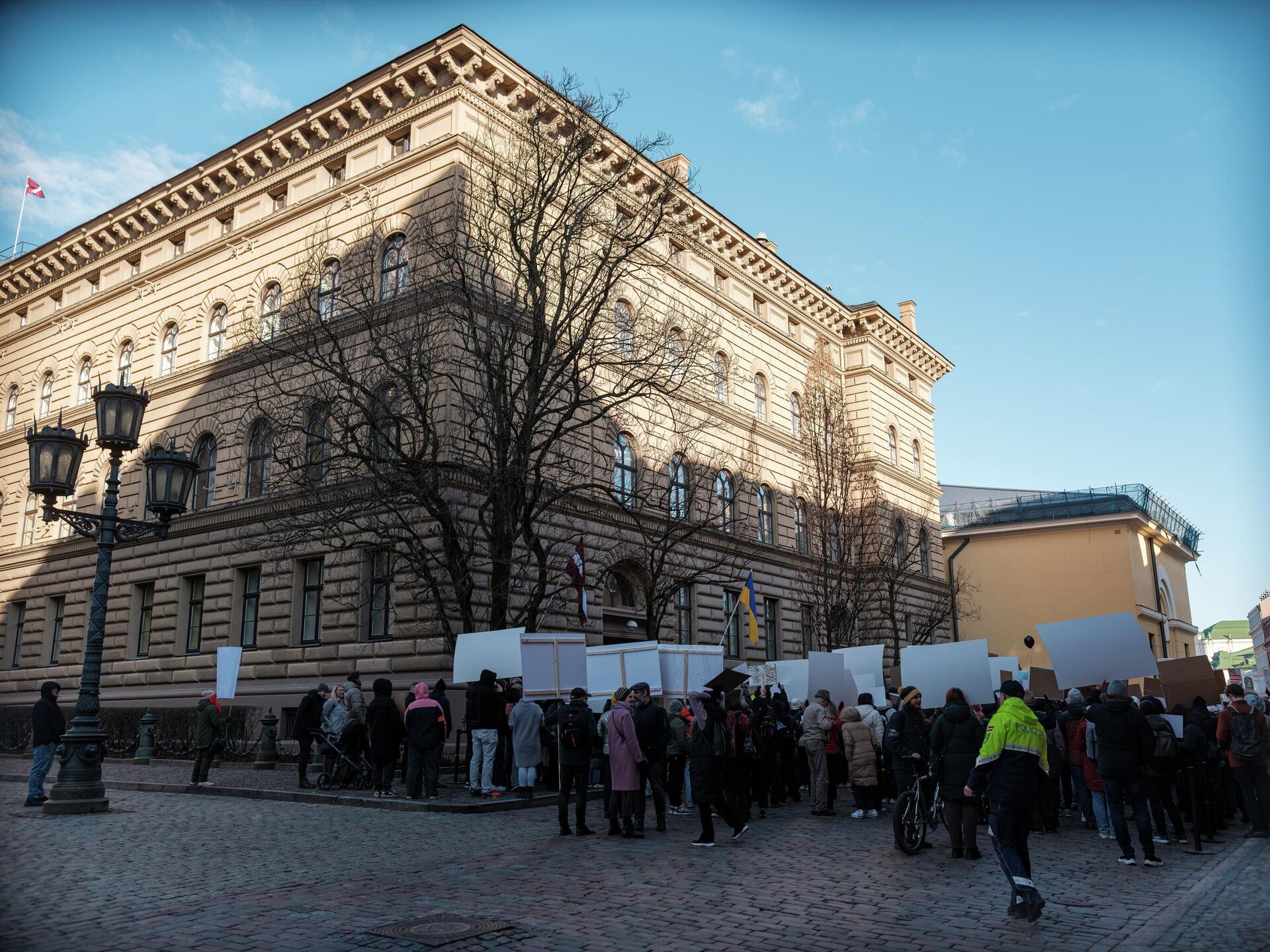 Акция протеста Латвийской Ассоциации диабета у здания Сейма в Риге - Sputnik Латвия, 1920, 19.03.2026