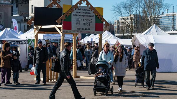 Литовский рынок на Центральном рынке в Риге - Sputnik Латвия
