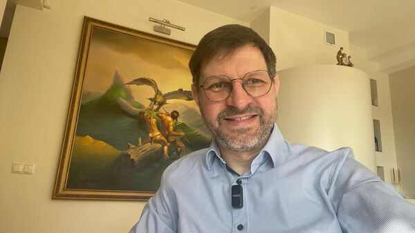 Литовский политик Антанас Кандротас о росте цен на топливо - Sputnik Латвия