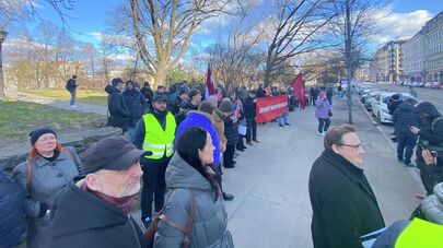 Акция протеста в Риге против миграционной политики Латвии