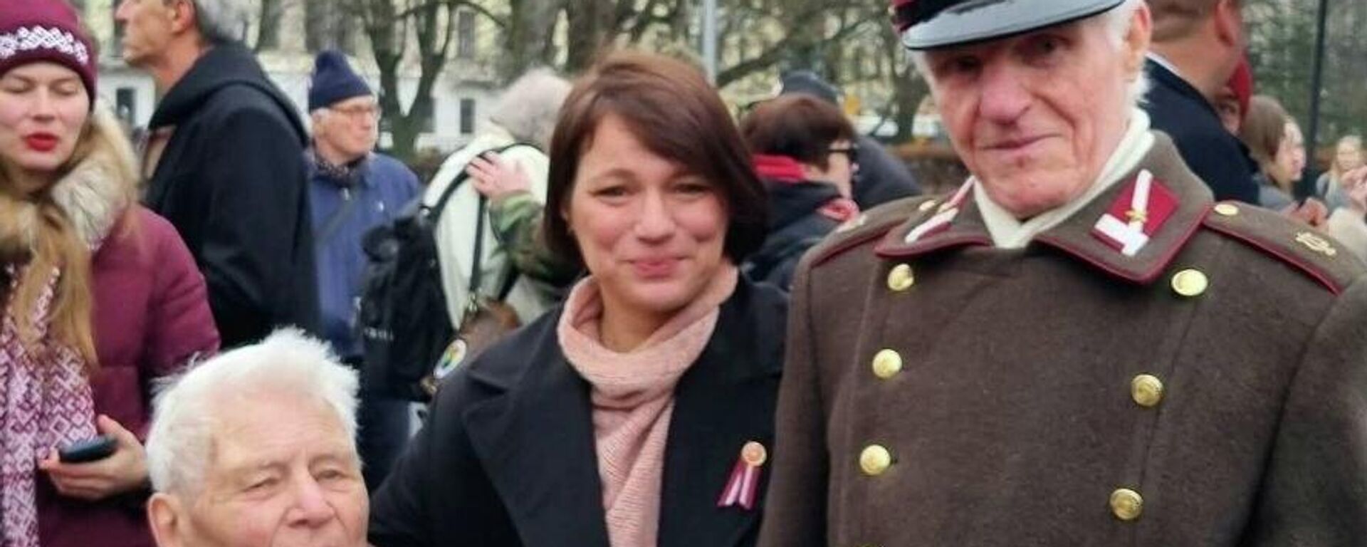 Даце Линдберга (в центре) - Sputnik Латвия, 1920, 13.04.2026