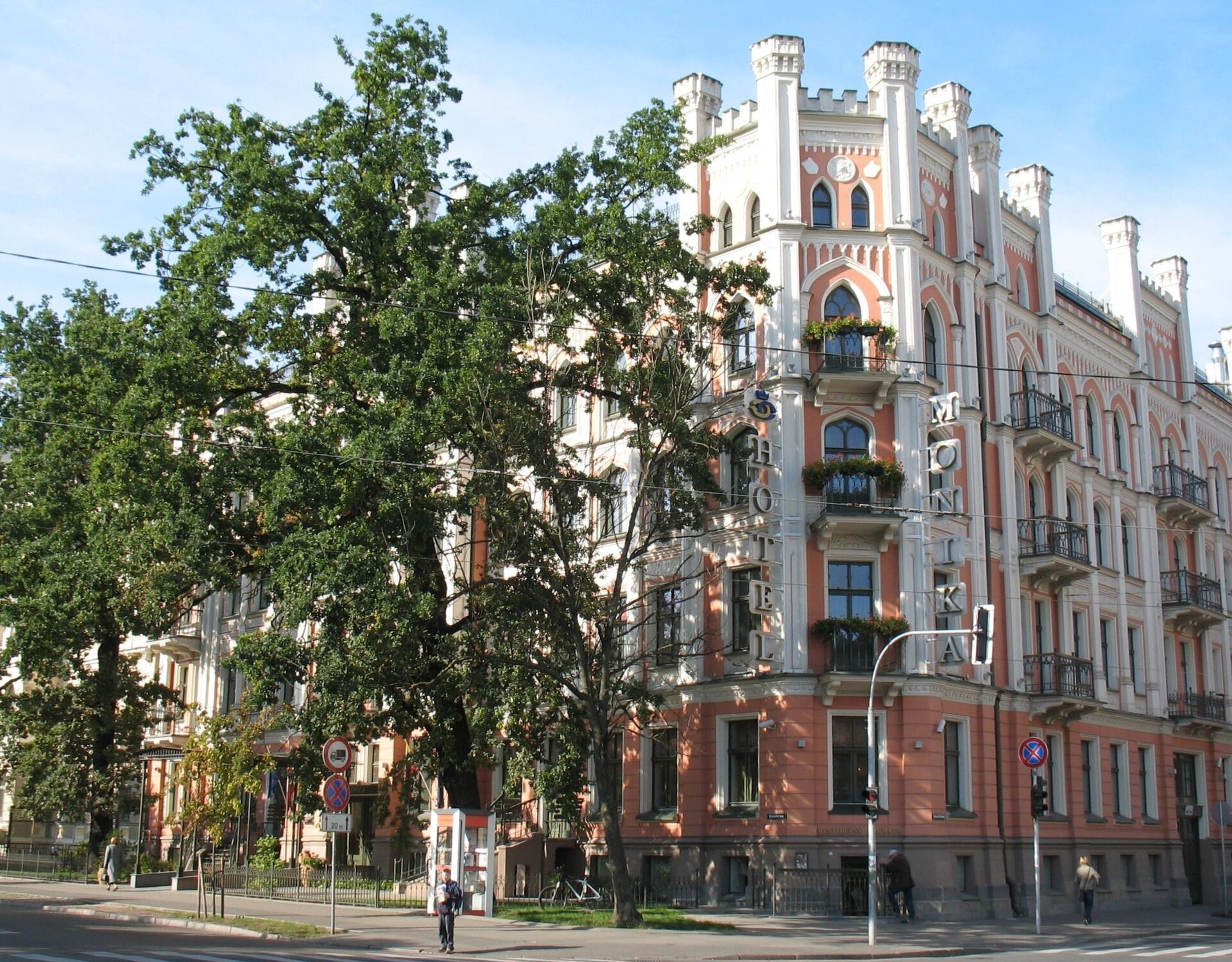 Дом 21 по улице Элизабетес в Риге, где жила Лиза Пиленко - Sputnik Латвия, 1920, 24.04.2026