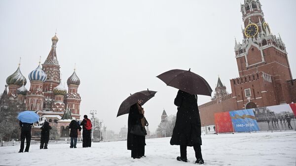 Снег в Москве - Sputnik Латвия