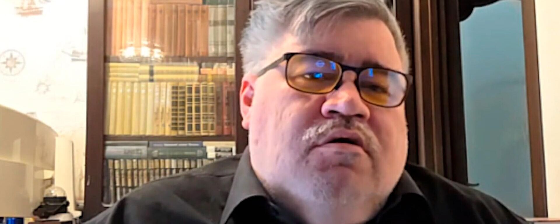 Военный эксперт Борис Рожин по теме роста военных расходов в Европе - Sputnik Латвия, 1920, 28.04.2026