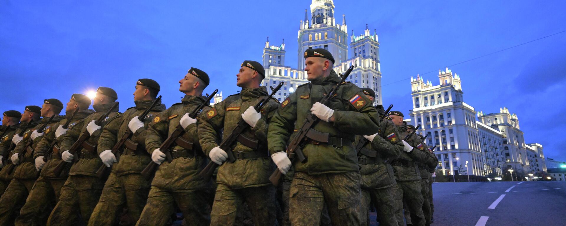 Репетиция военного парада в Москве - Sputnik Латвия, 1920, 05.05.2026