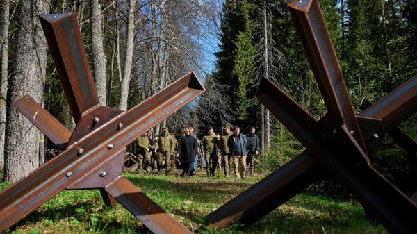 Противотанковые ежи - Sputnik Латвия