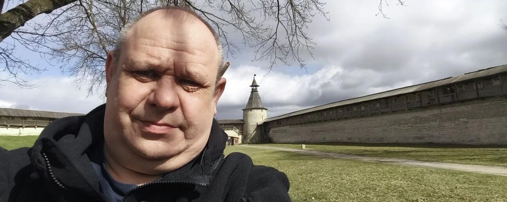 Поехал на рыбалку и уехал в Россию: как Жгун перешел границу двух государств - Sputnik Латвия, 1920, 07.05.2026