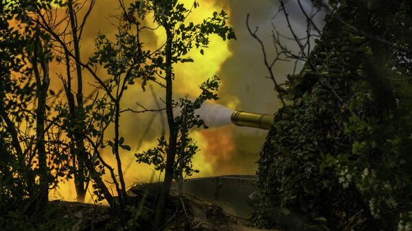 Боевая подготовка танкистов 25 армии группировки войск Запад - Sputnik Латвия