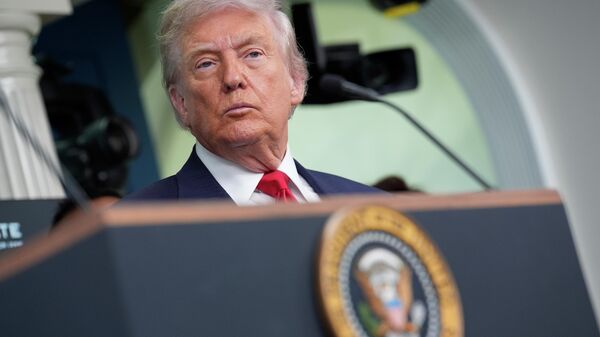 Президент США Дональд Трамп - Sputnik Латвия