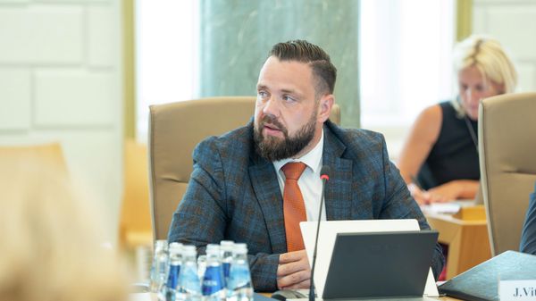 Министр климата и энергетики Латвии Янис Витенбергс - Sputnik Латвия