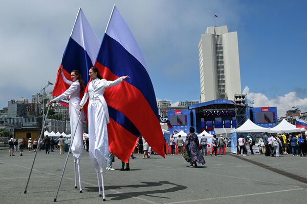 Празднование Дня России во Владивостоке - Sputnik Латвия