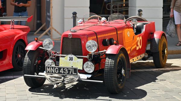 Выставка автомобилей Vilnius Motor Fest 2026 в Вильнюсе - Sputnik Латвия