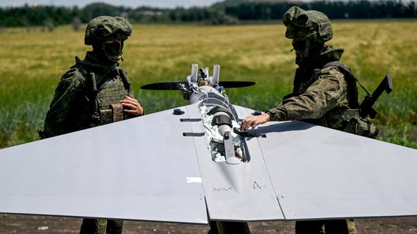 Боевая работа расчета БПЛА БМ-70 ВС России в зоне СВО - Sputnik Латвия