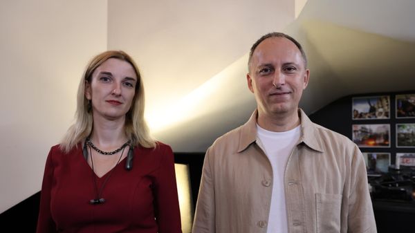 Ина Машуле: в Латвии русская мама – портфелем по голове, в России папа-латыш - уважение и помощь - Sputnik Латвия