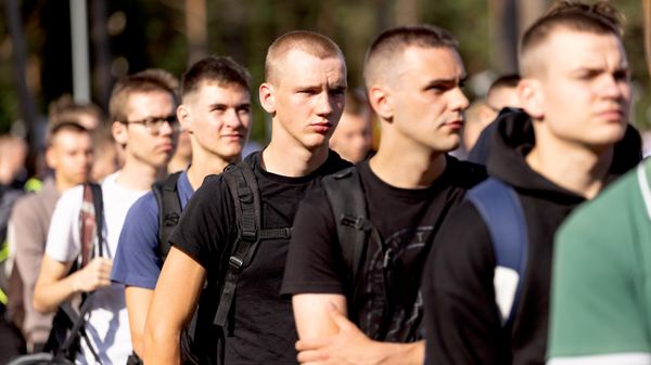 Призывники Службы государственной обороны Латвии - Sputnik Латвия