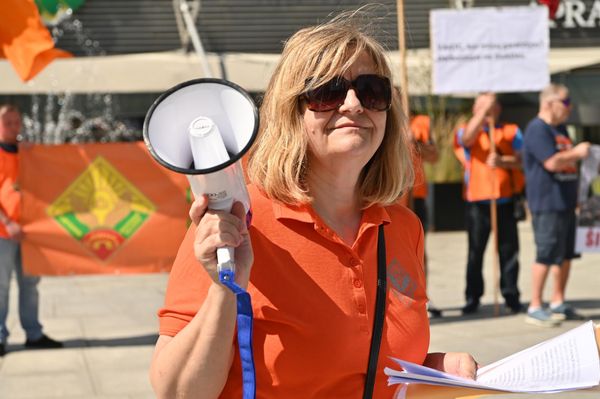 В апреле 2025 года на мусороперерабатывающем заводе Energesman произошел пожар. При ЧП никто не пострадал. Всего выгорело около 7,5 тысячи квадратных метров здания. После инцидента Министерство окружающей среды обязалось усилить процедуры контроля и сортировки отходов на объекте. - Sputnik Латвия