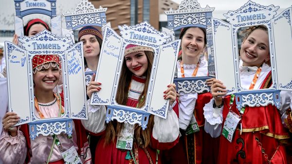 Международный фестиваль молодежи в Екатеринбурге - Sputnik Латвия