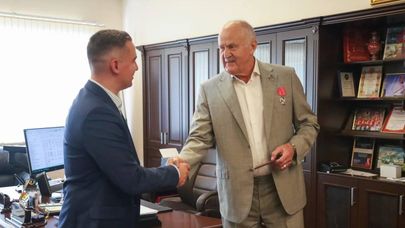Живущий в России Сергей Федотов (справа), отец латвийского политика Юлии Степаненко