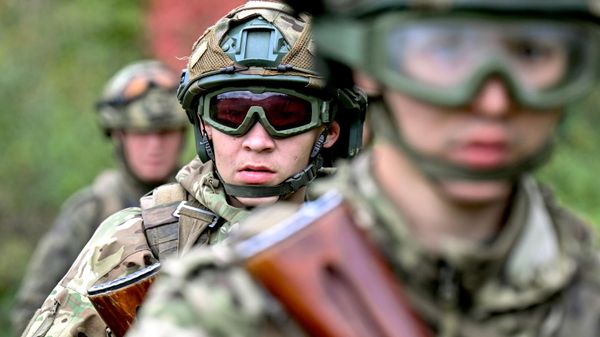 Военнослужащие ВС России в зоне СВО - Sputnik Латвия