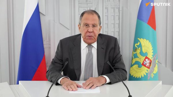 Лавров: Sputnik в Танзании и ЮАР даст африканцам доступ к объективной информации - Sputnik Латвия