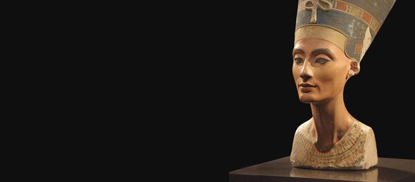 Бюст Нефертити - Sputnik Латвия