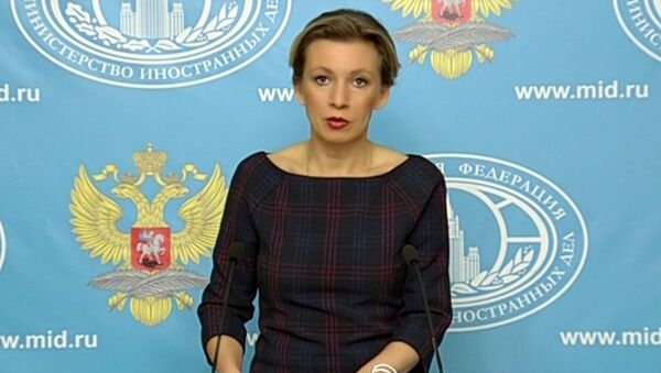 Захарова раскритиковала Латвию в связи с депортацией Филлипса из страны - Sputnik Latvija