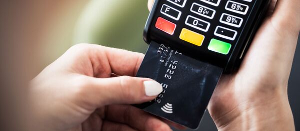 Karšu lasītājs. Foto no arhīva Karšu lasītājs. Foto no arhīva - Sputnik Latvija