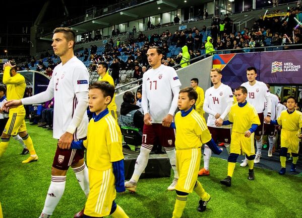 Перед матчем Лиги наций Казахстан - Латвия,  Астана, 15 ноября 2018 года - Sputnik Латвия