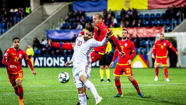Нападающий сборной Латвии Валерий Шабала в выездном матче Лиги наций против Андорры, 19 ноября 2018 года - Sputnik Латвия