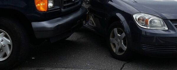 Дорожно-транспортное происшествие Дорожно-транспортное происшествие - Sputnik Latvija