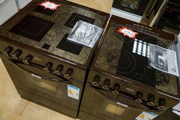 История вечной техники: чем Беларусь покоряет Латвию и всю Европу - Sputnik Латвия