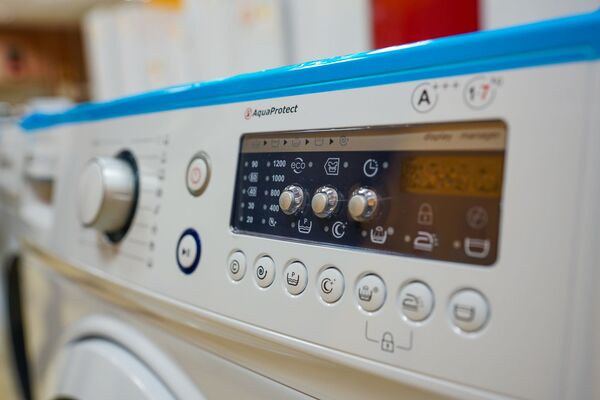 История вечной техники: чем Беларусь покоряет Латвию и всю Европу - Sputnik Латвия