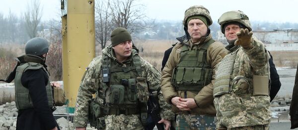 Раймондс Вейонис на востоке Украины, 25 ноября 2018 года Раймондс Вейонис на востоке Украины, 25 ноября 2018 года - Sputnik Latvija