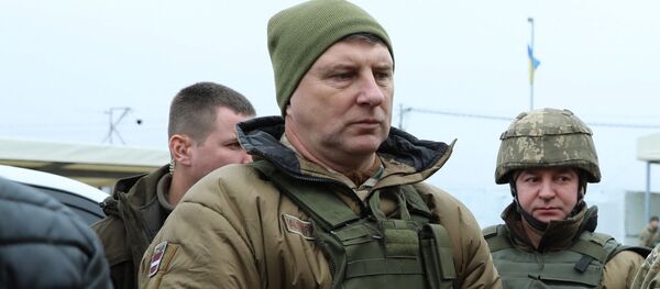 Раймондс Вейонис на востоке Украины, 25 ноября 2018 года Раймондс Вейонис на востоке Украины, 25 ноября 2018 года - Sputnik Latvija