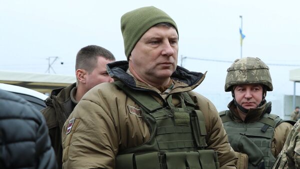 Раймондс Вейонис на востоке Украины, 25 ноября 2018 года - Sputnik Латвия