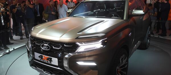 Автомобиль LADA 4x4 Vision на Московском международном автомобильном салоне 2018. - Sputnik Латвия
