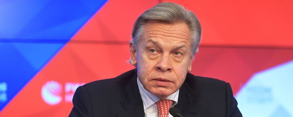 Председатель комиссии Совета Федерации РФ по информационной политике Алексей Пушков Председатель комиссии Совета Федерации РФ по информационной политике Алексей Пушков - Sputnik Latvija