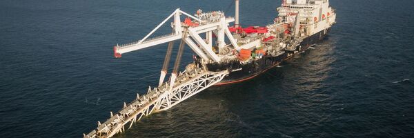 Укладка труб газопровода Северный поток — 2 - Sputnik Латвия